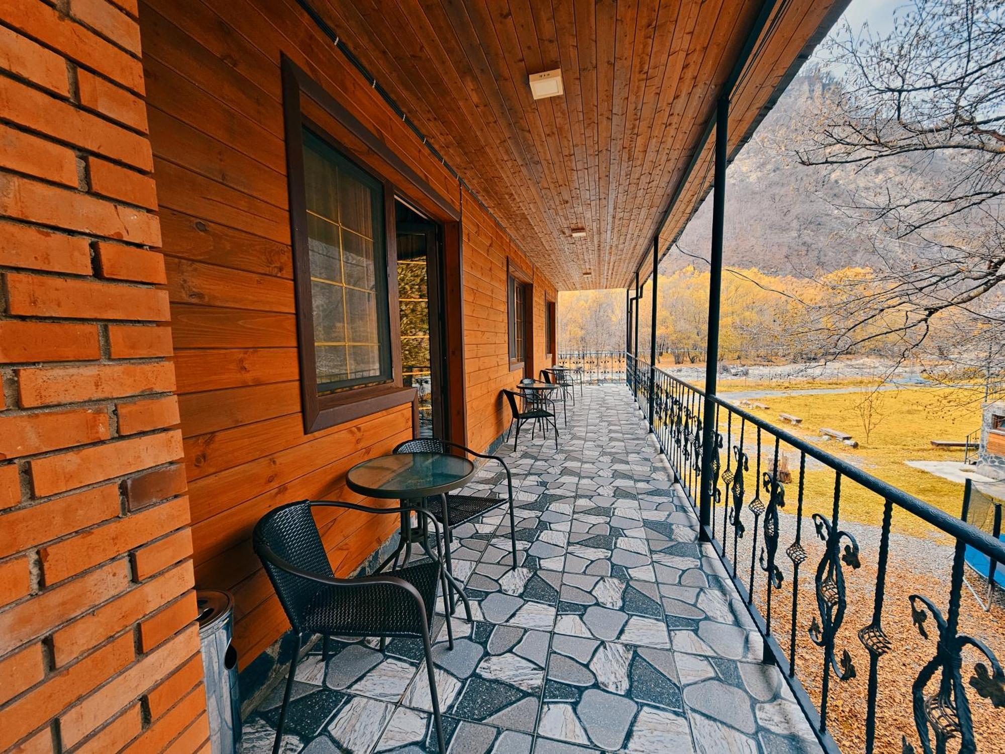 Tourist Complex Khomi Hotell Ch'argali Eksteriør bilde