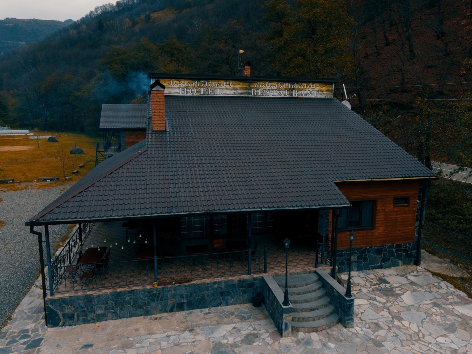 Tourist Complex Khomi Hotell Ch'argali Eksteriør bilde